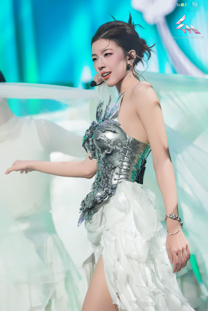 Lamoon và MAYonair lên tiếng trước tin đồn tình cảm