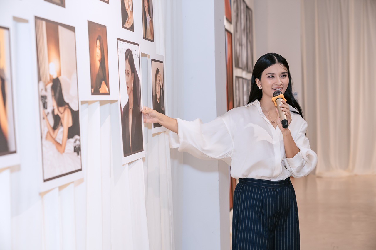 Mừng sinh nhật, NSƯT Kim Tuyến tổ chức triển lãm kỷ niệm đánh dấu chặng đường 20 năm hoạt động nghệ thuật