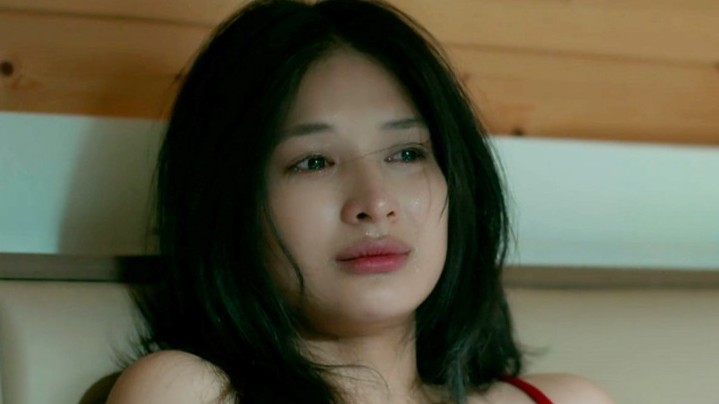 Phía sau những cảnh quay gây tranh luận của dự án phim 'Đồng hồ đếm ngược'