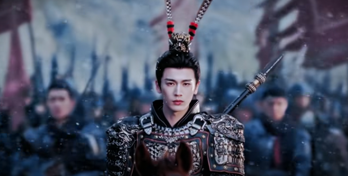 Trương Lăng Hách bị gọi là 'tướng quân kem nền', so sánh với Hà Nhuận Đông