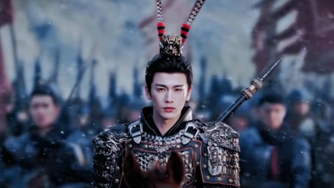 Trương Lăng Hách bị gọi là 'tướng quân kem nền', so sánh với Hà Nhuận Đông