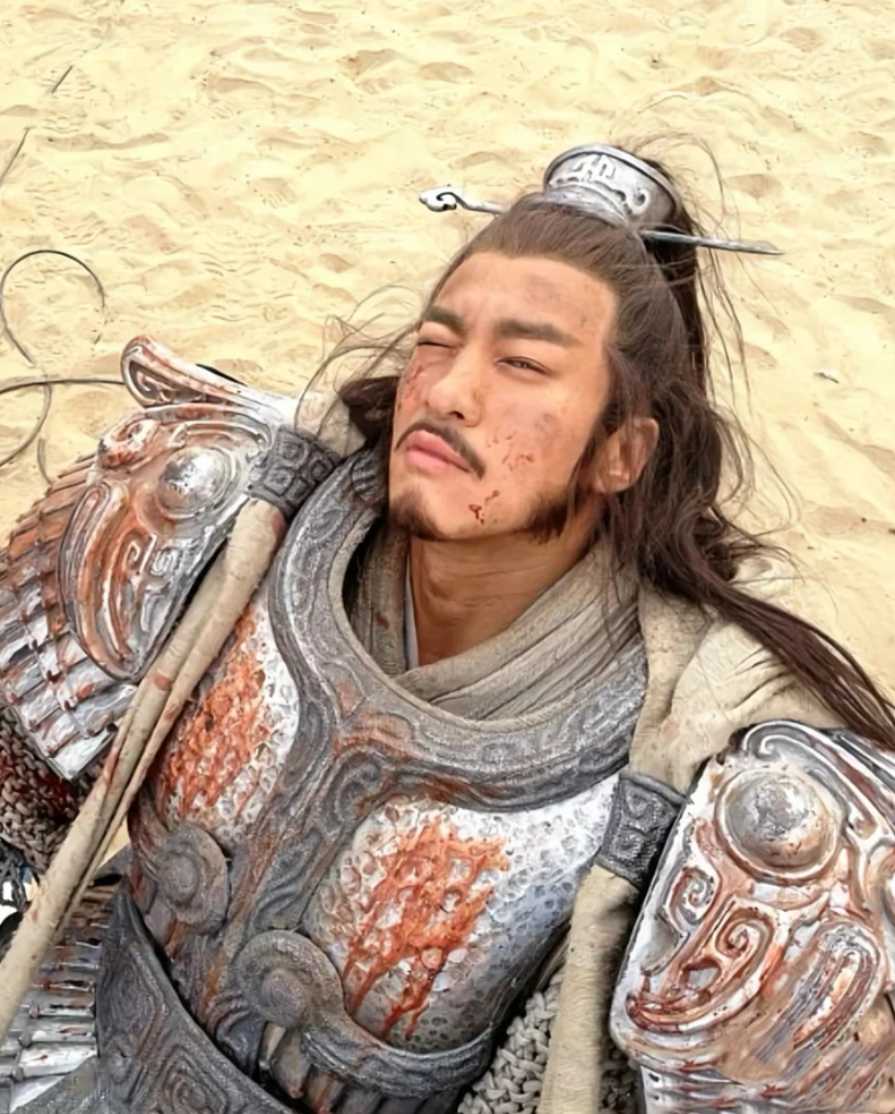 Vì sao Hà Nhuận Đông bất ngờ 'chiếm sóng' dù không đóng 'Trục Ngọc'?