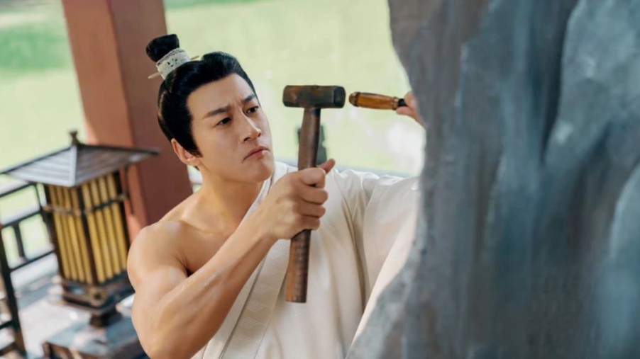 Vì sao Hà Nhuận Đông bất ngờ 'chiếm sóng' dù không đóng 'Trục Ngọc'?