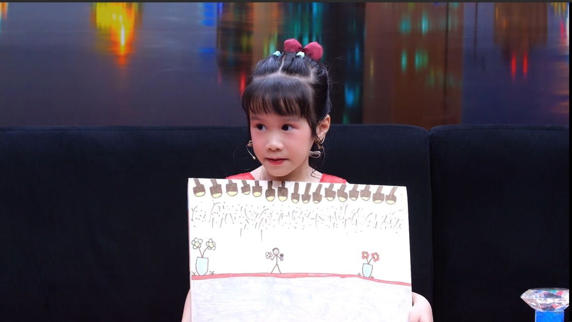 'Điều con muốn nói': Con gái ca sĩ Triệu Lộc luôn chờ ba đi làm về chỉ để được xoa lưng ngủ mỗi tối