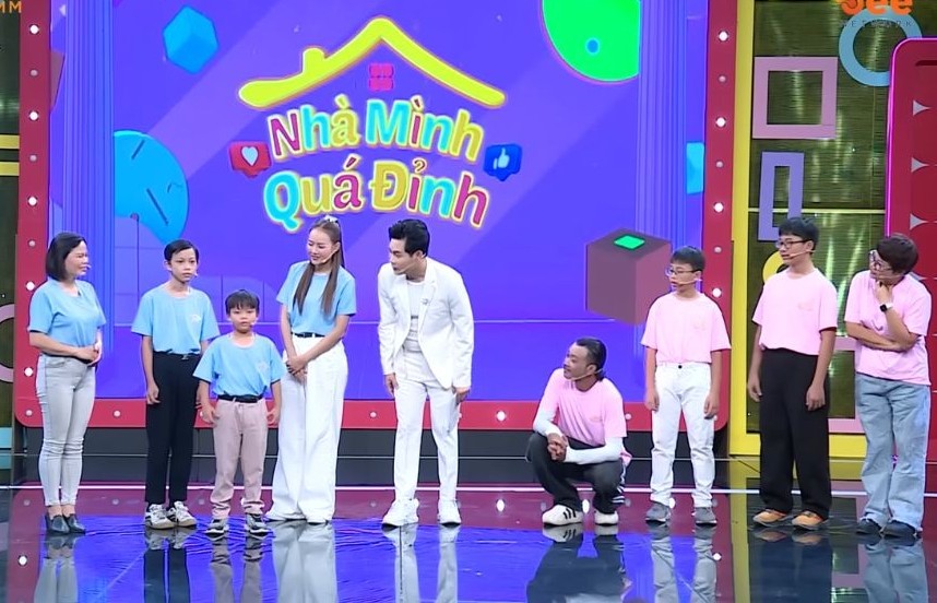 'Nhà mình quá đỉnh': MC Dương Hồng Phúc hứa dẫn cả đội Hoàng Phi đi ăn 'vịt quay' nếu giành được chiến thắng