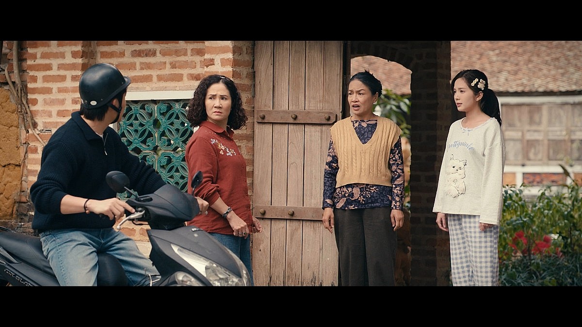 Đình Tú - Ngọc Huyền yêu lại từ đầu trong ‘Ngược đường ngược nắng’