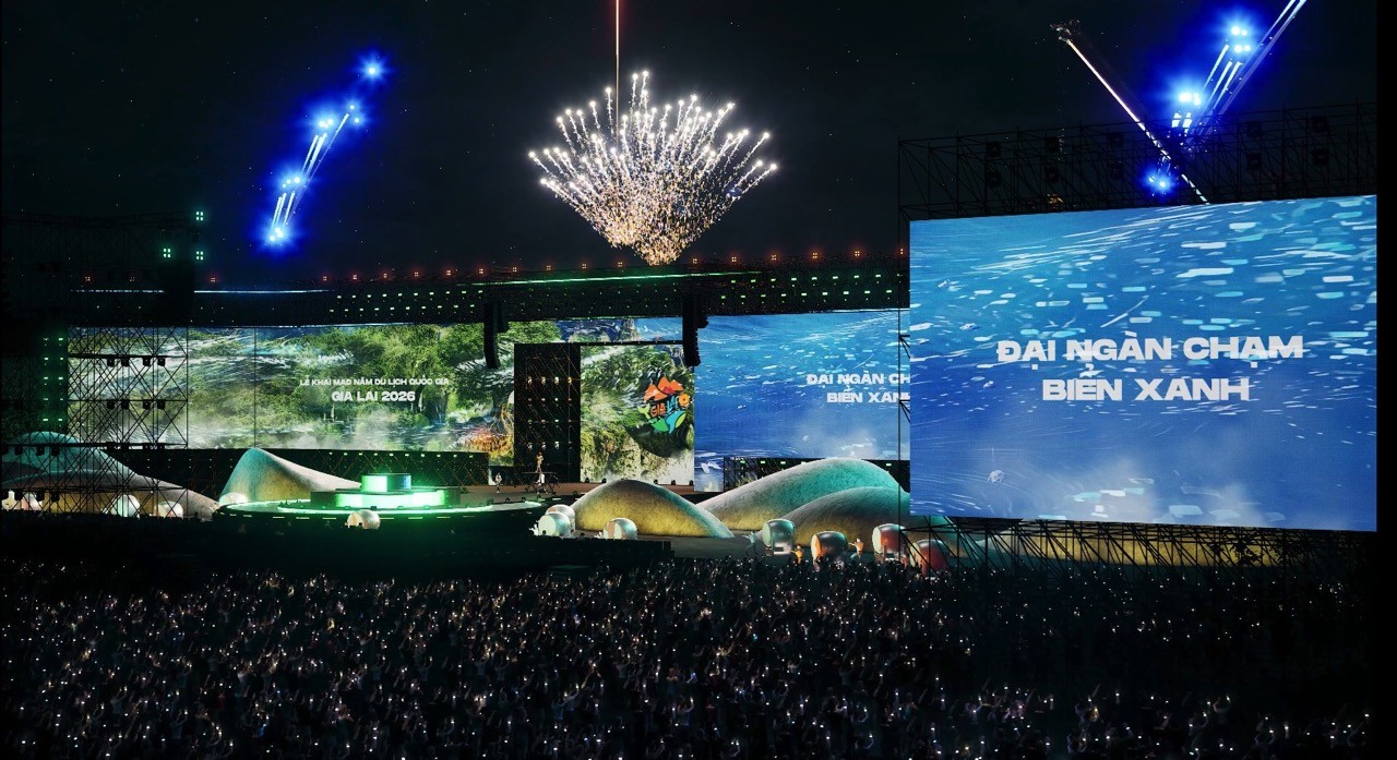 Dàn nghệ sĩ 'Vũ trụ Say Hi' - 'Mega Concert' quy tụ tại Lễ khai mạc Năm du lịch quốc gia 2026