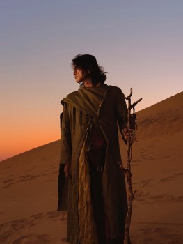 'Hoàng tử nhạc số' Grey D chính thức trở lại với MV 'hóa ra...', mở màn album đầu tay 'Ánh sáng • Màn đêm'