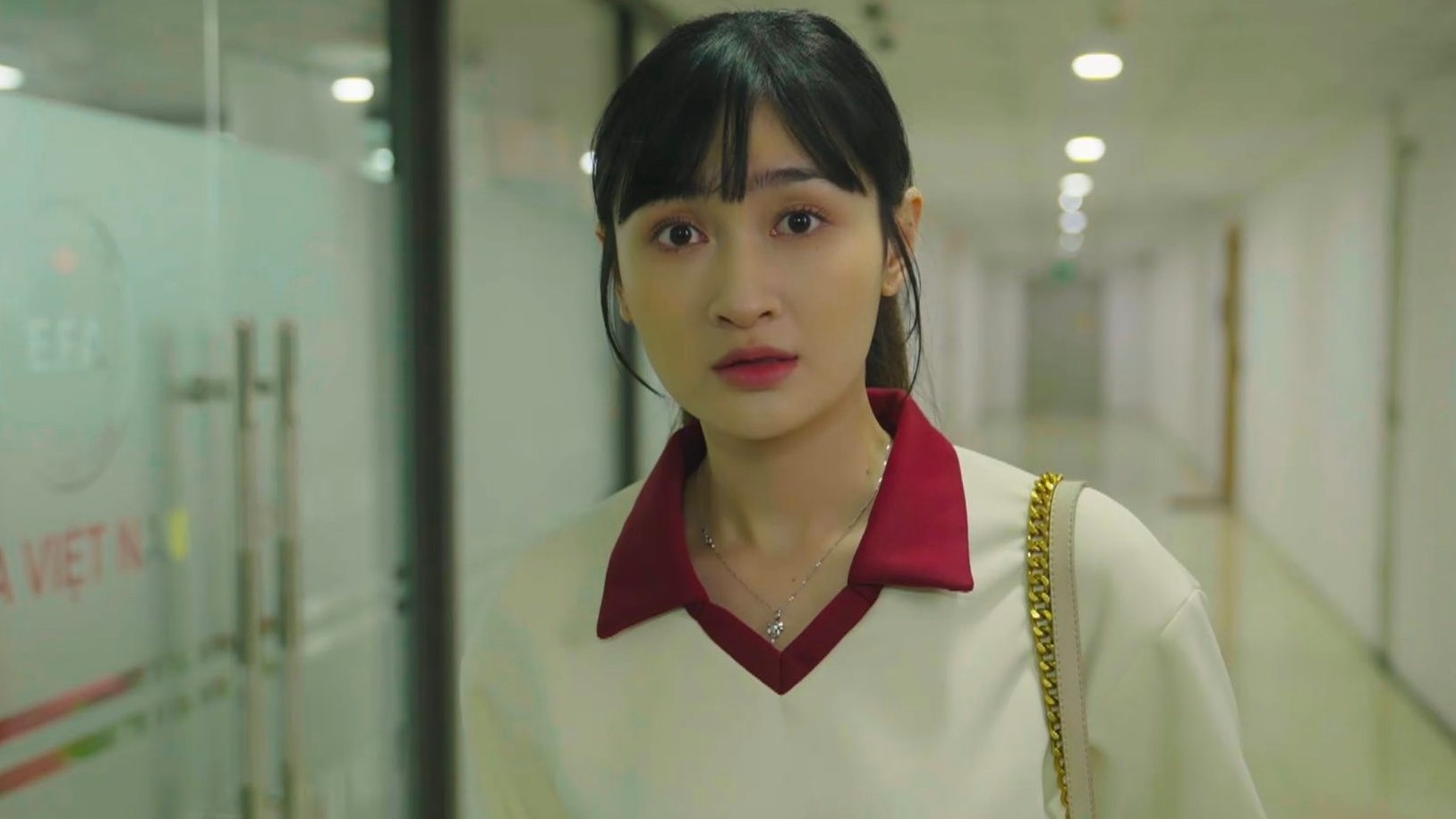 Những góc khuất sau vai diễn của Ngọc Thủy trong 'Bước chân vào đời'