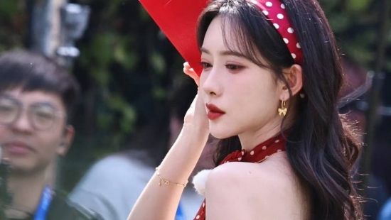 'Keep Running' công bố đội hình, vóc dáng Mạnh Tử Nghĩa gây chú ý