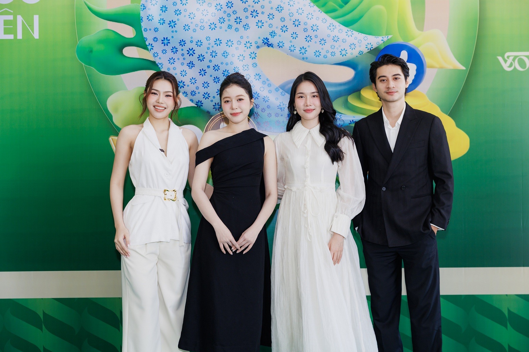 Đông đảo nghệ sĩ Bắc - Nam dự lễ phát động cuộc thi sáng tạo video 'Tổ quốc bình yên' năm 2026