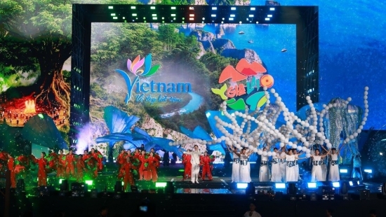 Đêm khai mạc Năm du lịch quốc gia 2026: Hành trình nghệ thuật từ cội nguồn đến tương lai