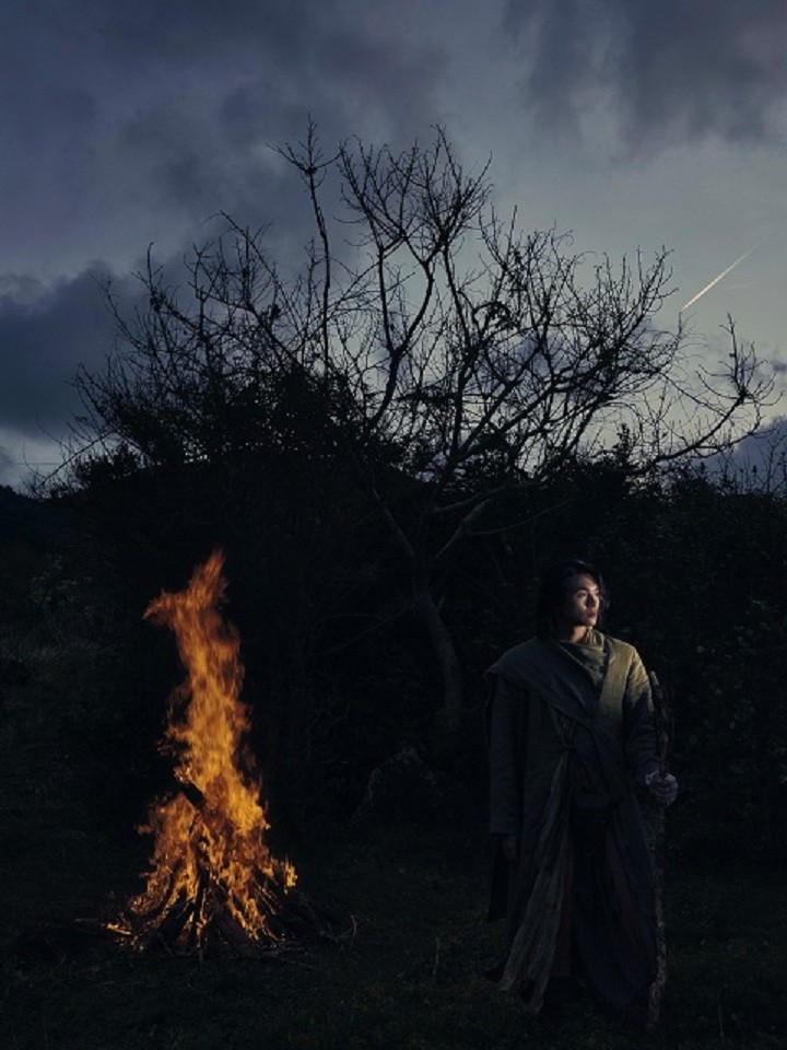 'Hoàng tử nhạc số' Grey D chính thức phát hành 7 ca khúc mở đầu cho 'vũ trụ' 'Ánh sáng • Màn đêm'