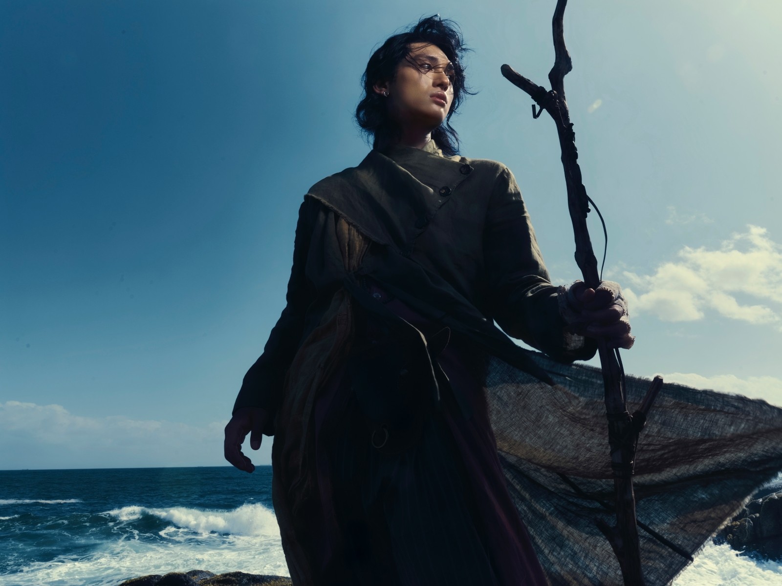 'Hoàng tử nhạc số' Grey D chính thức phát hành 7 ca khúc mở đầu cho 'vũ trụ' 'Ánh sáng • Màn đêm'