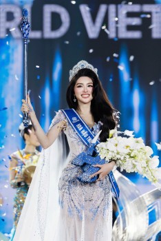 Phan Phương Oanh - Người đẹp Ielts 7.5 đăng quang 'Miss World Vietnam 2025'