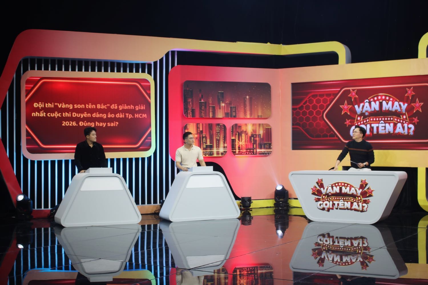 Xuân Tiến ra về tay trắng, Lê Minh Thành thắng lớn 100 triệu đồng tại 'Vận may gọi tên ai?'