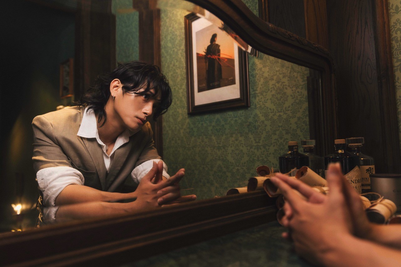 Từ 'hoàng tử nhạc số' đến nghệ sĩ toàn diện, Grey D nhận sự ủng hộ áp đảo trong ngày ra mắt album đầu tay