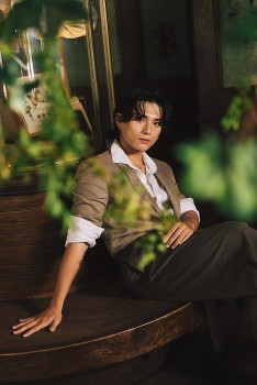 Từ 'hoàng tử nhạc số' đến nghệ sĩ toàn diện, Grey D nhận sự ủng hộ áp đảo trong ngày ra mắt album đầu tay