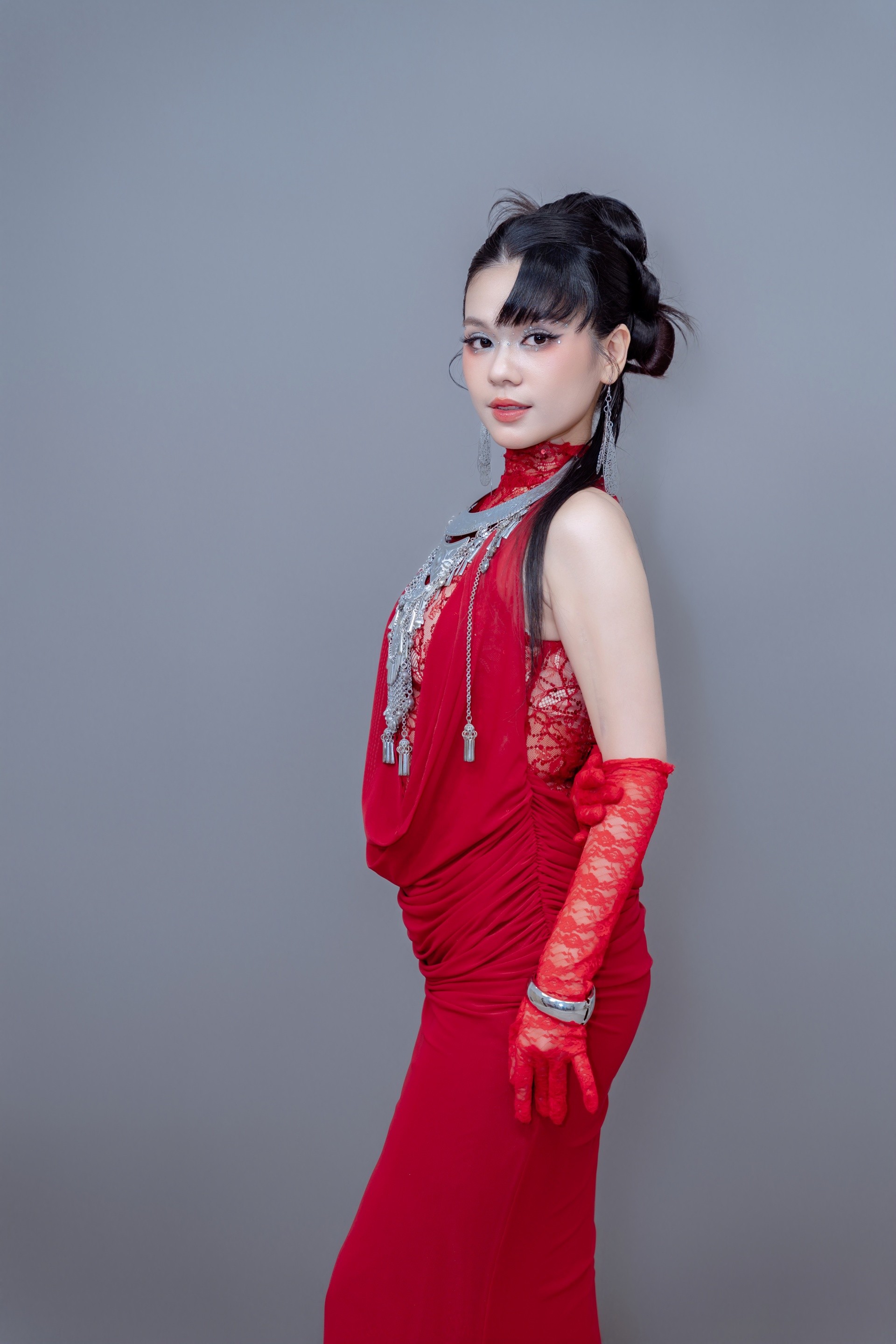 'Chiến thần lên tone' Trần Thủy Tiên được Đoan Trang đánh giá cao trong 'Tỏa sáng sao đôi 2026'