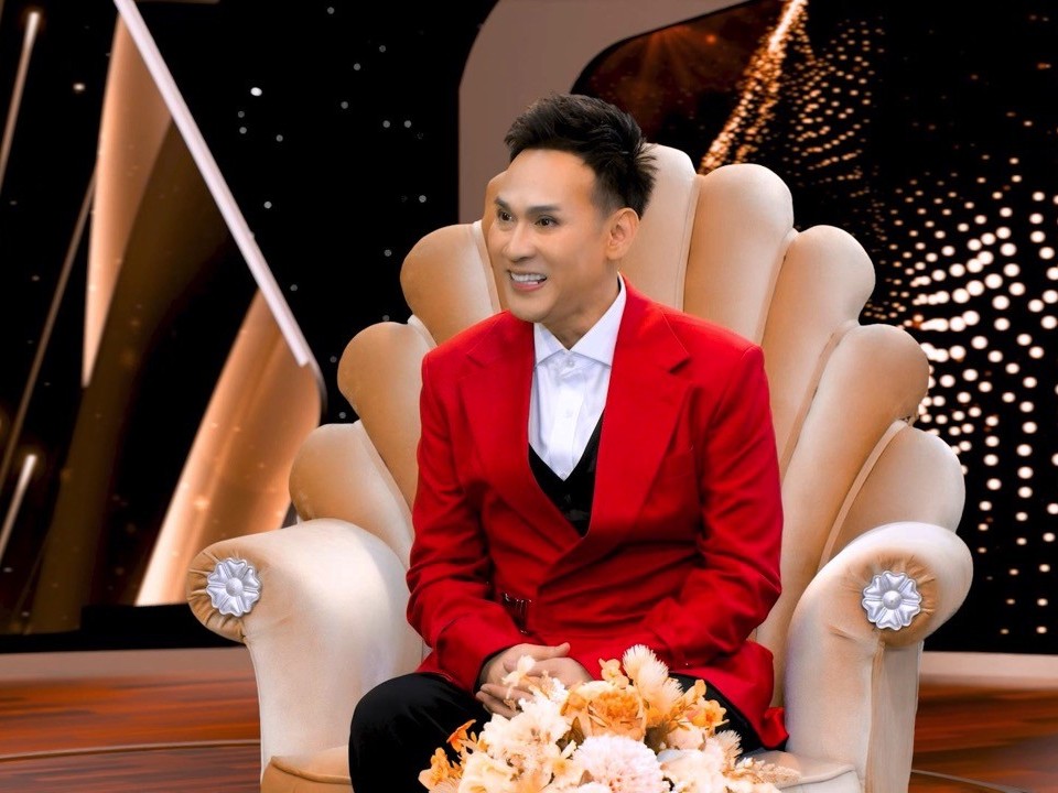 Ca sĩ Nguyên Vũ tiết lộ mối tình đầu đơn phương, bất ngờ khi crush kết hôn với bạn mình