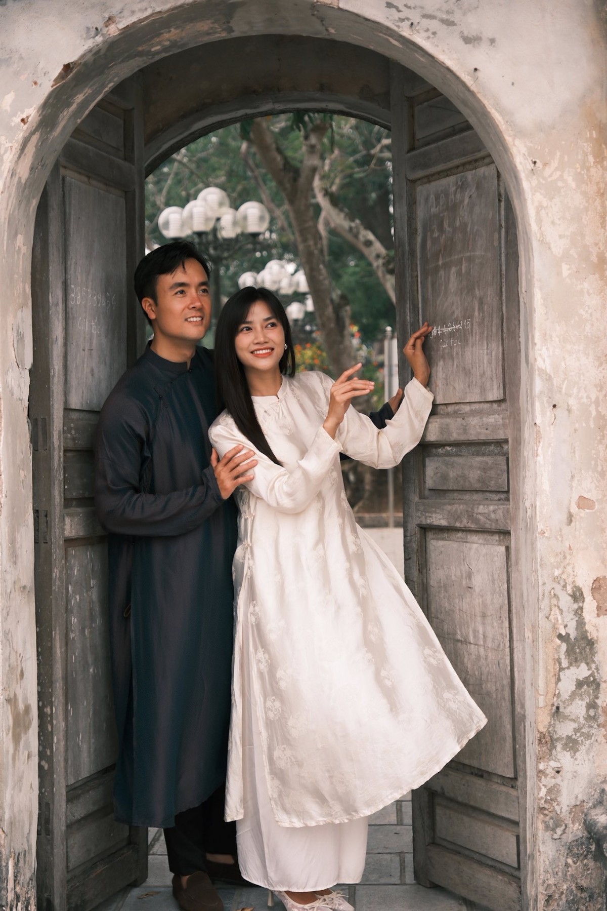 ‘Không giới hạn’: Bộ ba bạn thân Anh Đào – Việt Hoa – Minh Thu và chuyện tình ‘đan xen’ thú vị từ phim ra đời thực