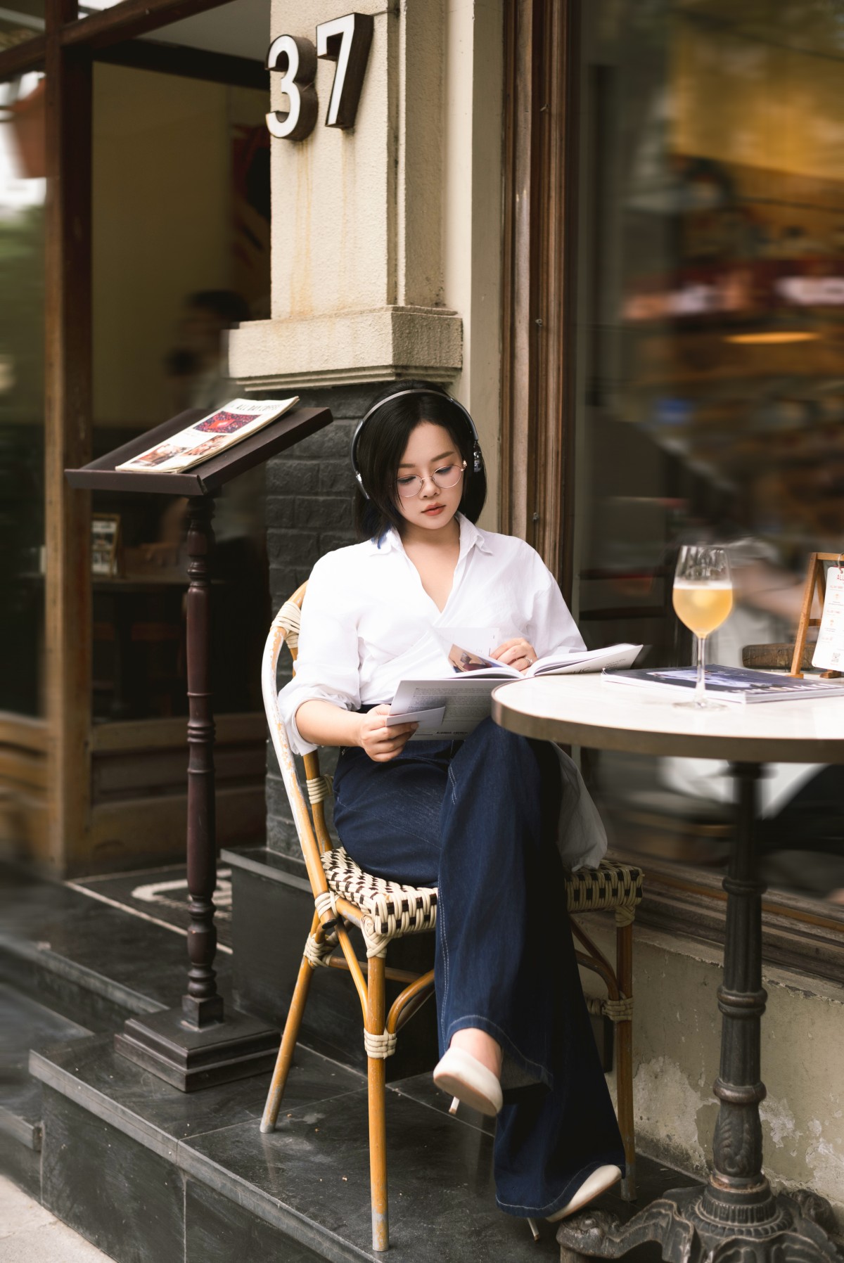 Từ 'mù sương' đến dẫn lối: Vì sao Phạm Hoàng Yến muốn viết lại 'luật chơi' của nghề Art Director?