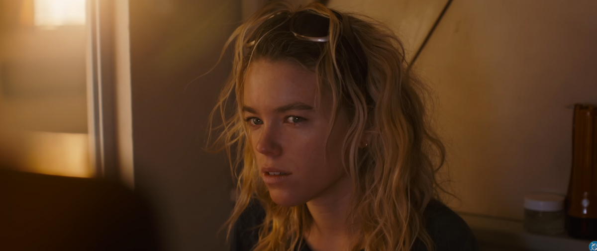 'Supergirl' và cú nổ mở ra kỉ nguyên mới của vũ trụ DCU