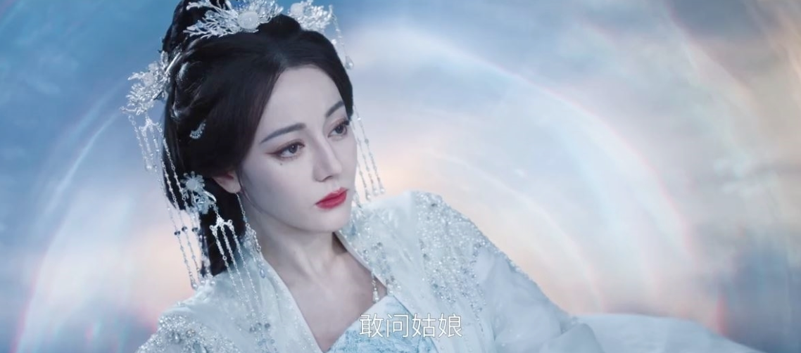 Địch Lệ Nhiệt Ba - Trần Phi Vũ bị chê lệch tuổi, phim mới vướng tranh luận