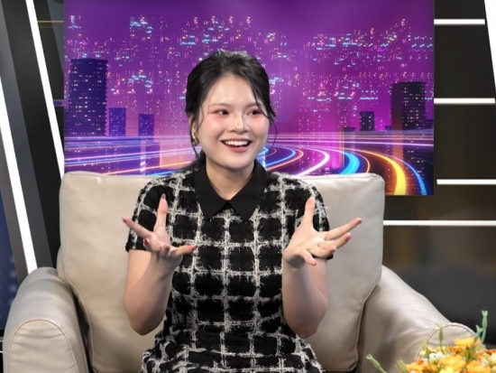 'Người đẹp bản lĩnh' Giáng Ngọc giải đáp câu hỏi 'Lỡ cả đời không rực rỡ thì sao?'