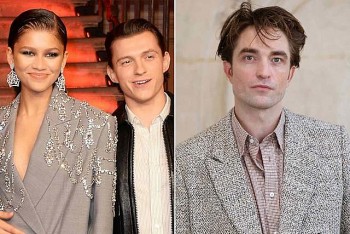 Zendaya 'khoe' bảo vật hiếm với Tom Holland, Robert Pattinson chỉ biết… đứng hình