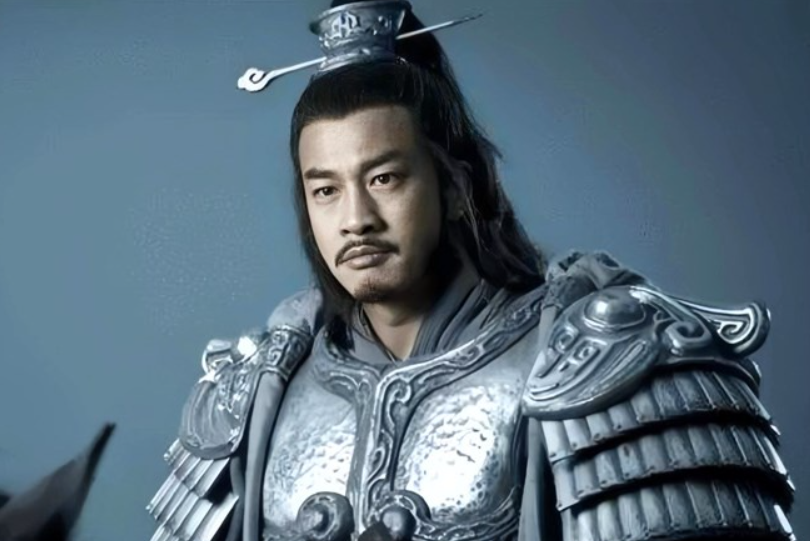 Hà Nhuận Đông 'bạo hồng' sau 14 năm, tăng 1,6 triệu người theo dõi