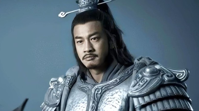 Hà Nhuận Đông 'bạo hồng' sau 14 năm, tăng 1,6 triệu người theo dõi