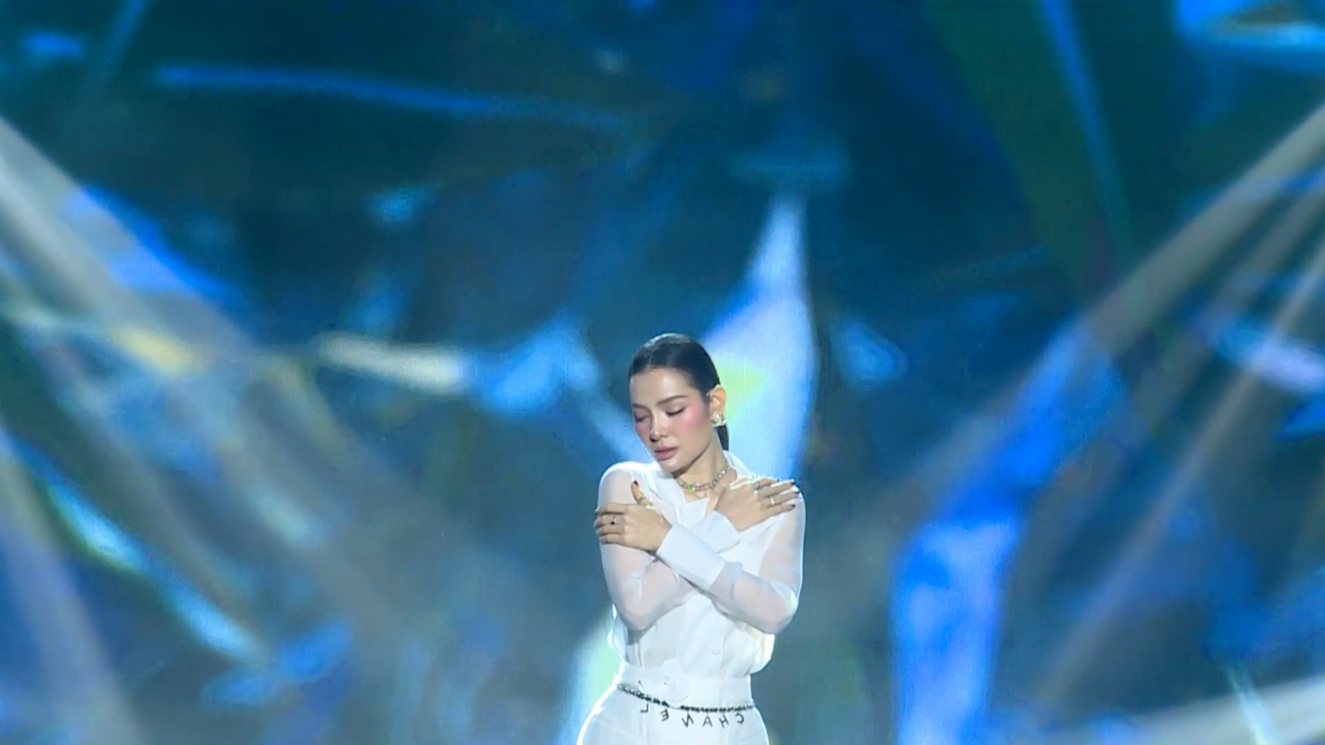 Phương Trinh Jolie thừa nhận từng 'học nhạc chắp vá' trước khi trở thành Quán quân