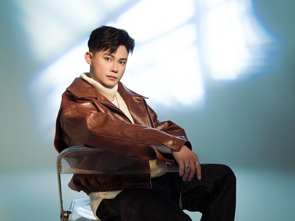 Biên đạo múa Nguyễn Hữu Vĩnh Khương: Hành trình hơn 20 năm theo đuổi nghệ thuật, gom nét văn hóa xưa vào nhịp thở của múa hiện đại