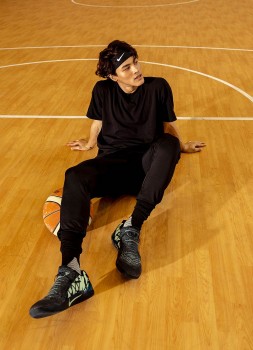 Khương Lê – Nam chính 'Hẹn em ngày nhật thực' gây sốt: Cao 1m86, từng là cầu thủ bóng rổ