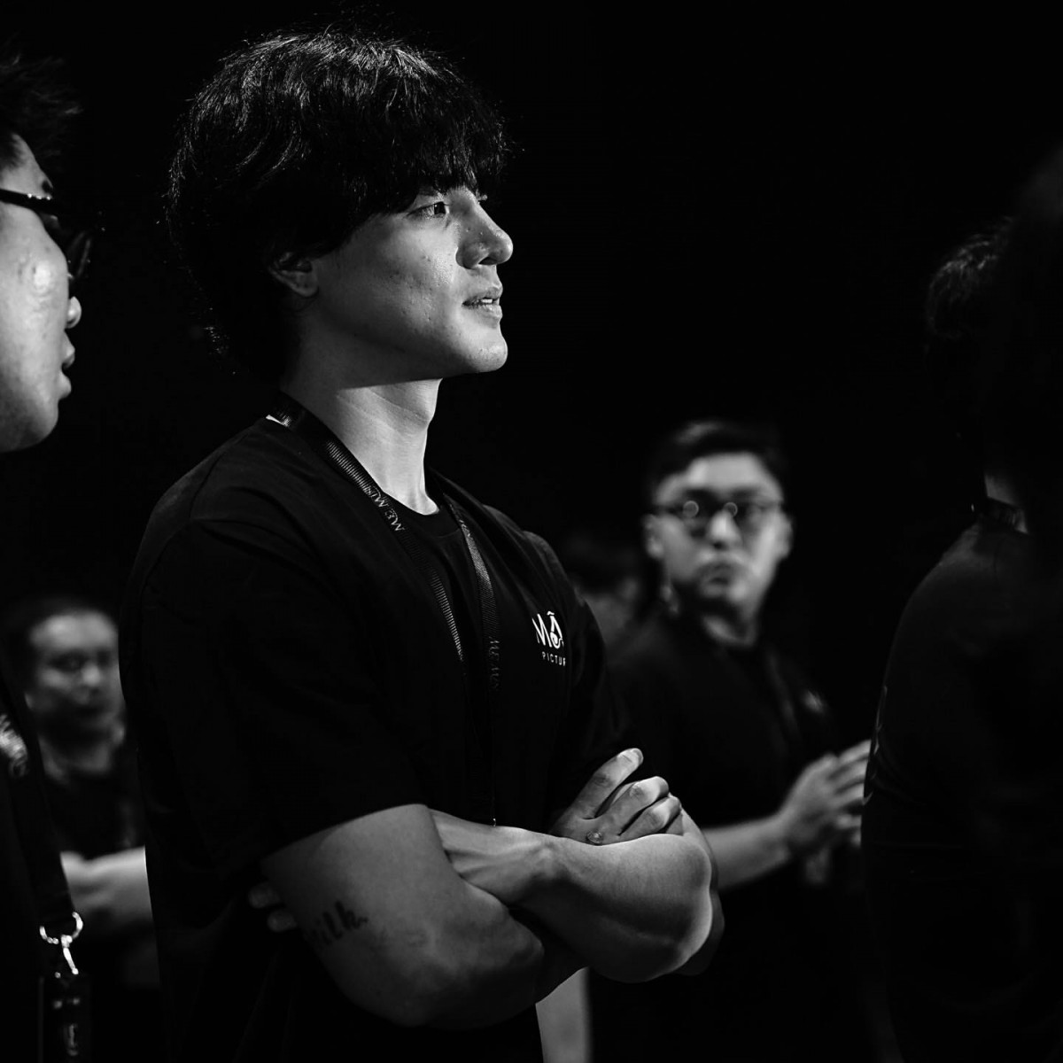 Khương Lê – Nam chính 'Hẹn em ngày nhật thực' gây sốt: Cao 1m86, từng là cầu thủ bóng rổ