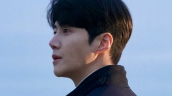 Kim Seon Ho một lần nữa trở thành tâm điểm chỉ trích của cư dân mạng