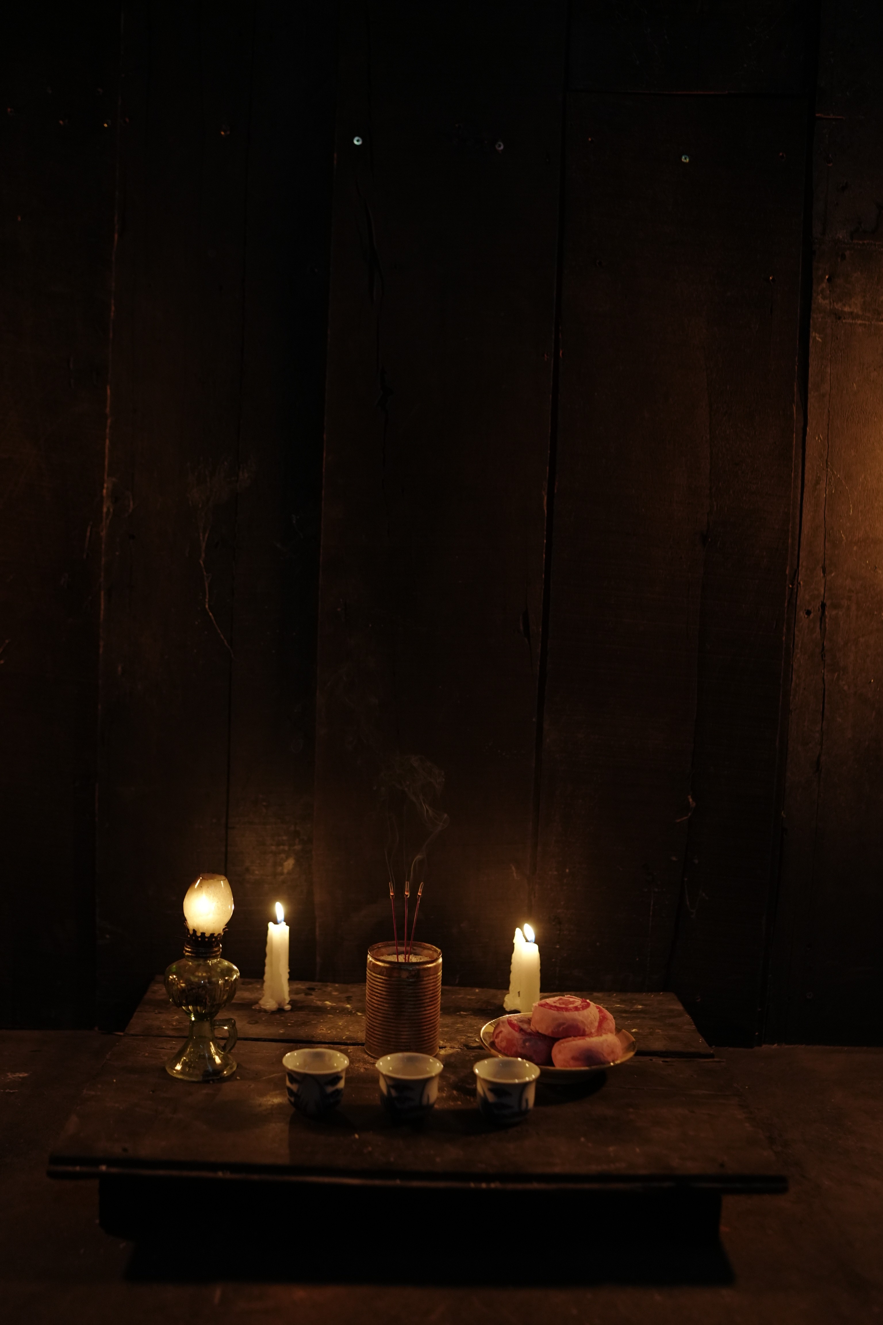 Thờ ma xó – Nghi lễ 'luyện' vong hồn từ người đã mất?