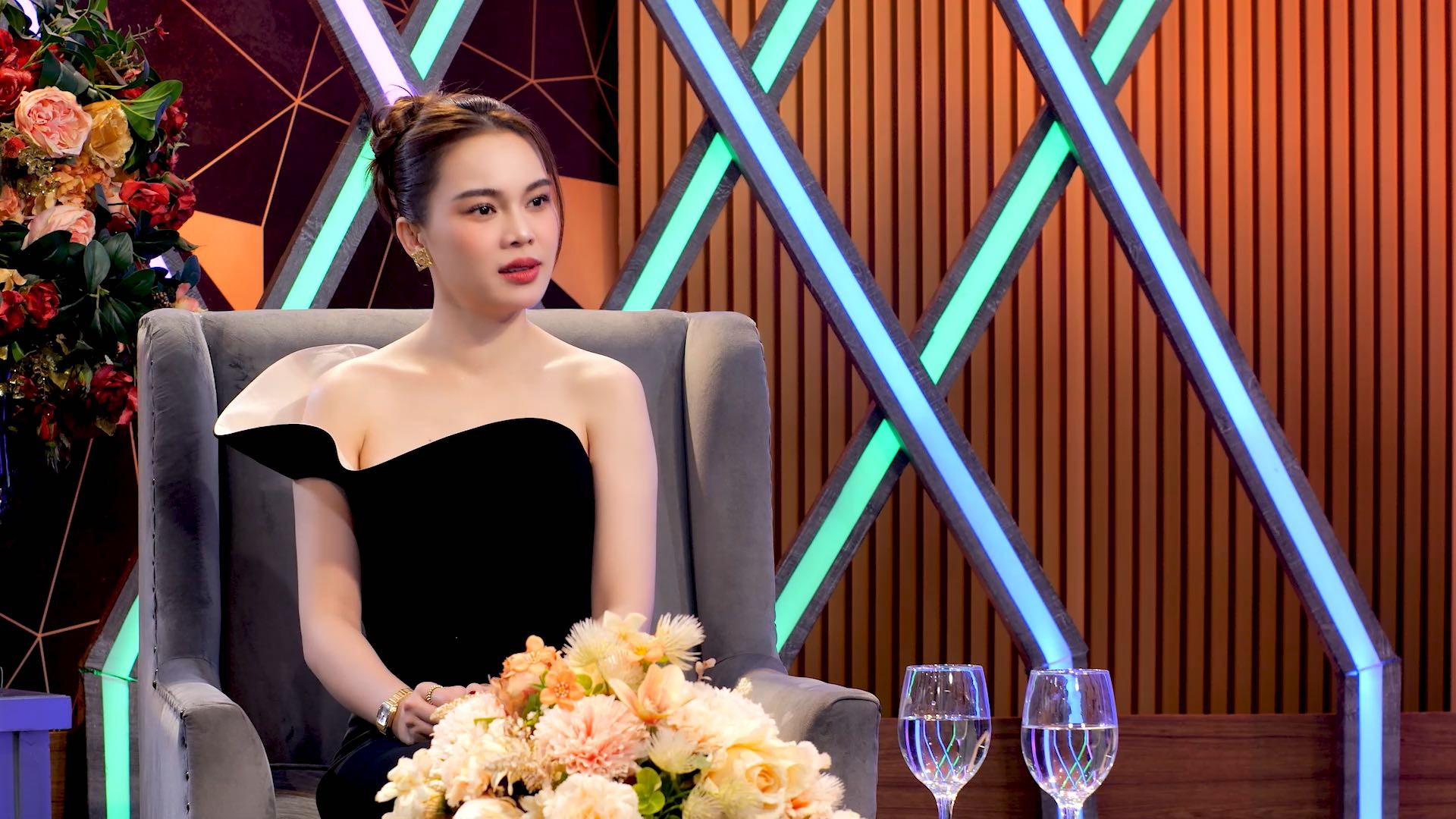 Giang Hồng Ngọc: Tôi không mượn cảm xúc, tôi hát bằng câu chuyện của chính mình!