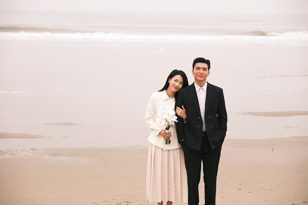 Minh Trang: Tôi đang điều trị bệnh cột sống để tự tin hơn khi lên hình