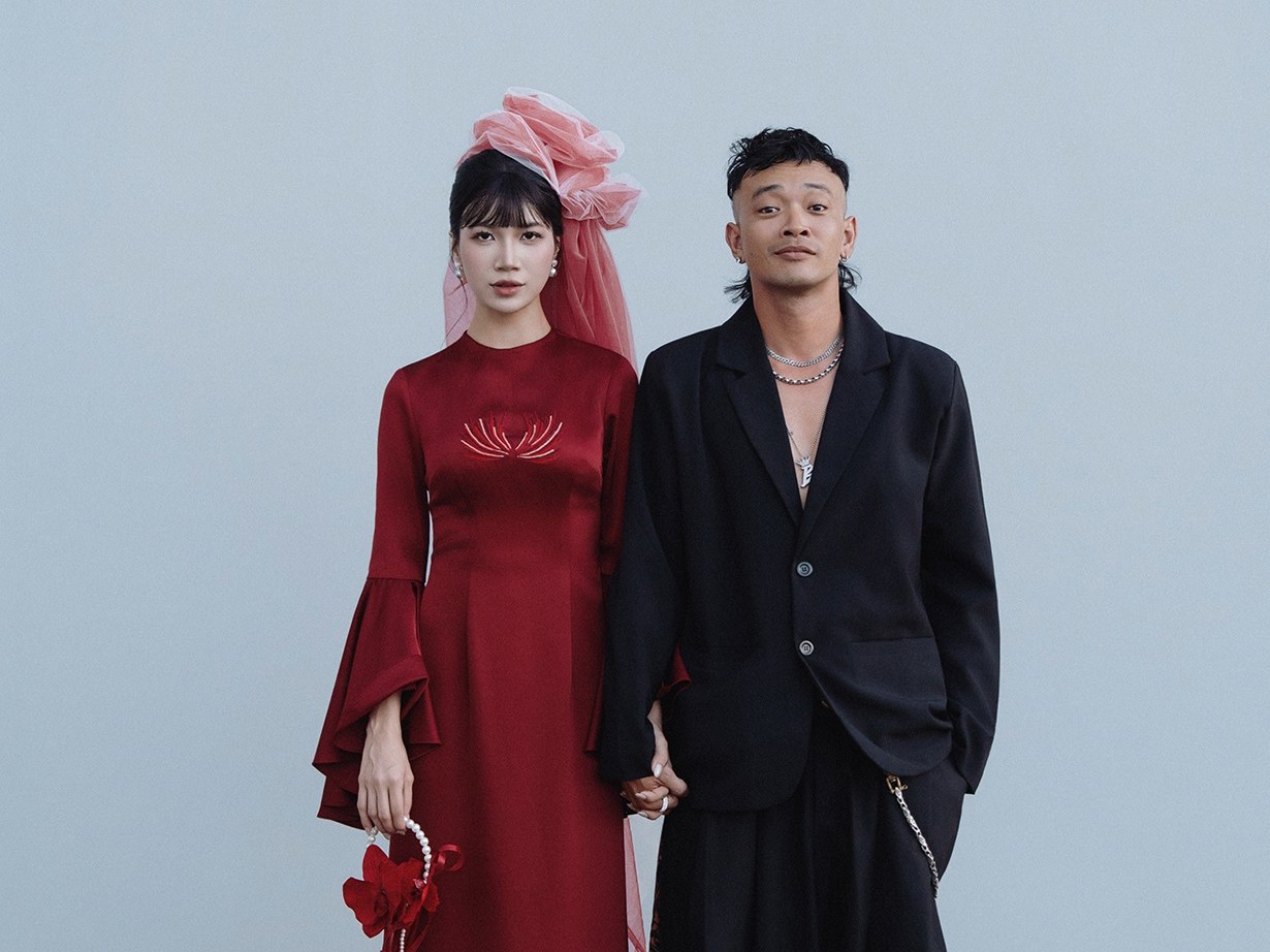 Từ phim 'Song hỷ lâm nguy', Hynee Cao Thanh Huyền tung bộ ảnh cưới đỏ rực cùng Hoàng Phi, phải chăng 'phim giả tình thật'?