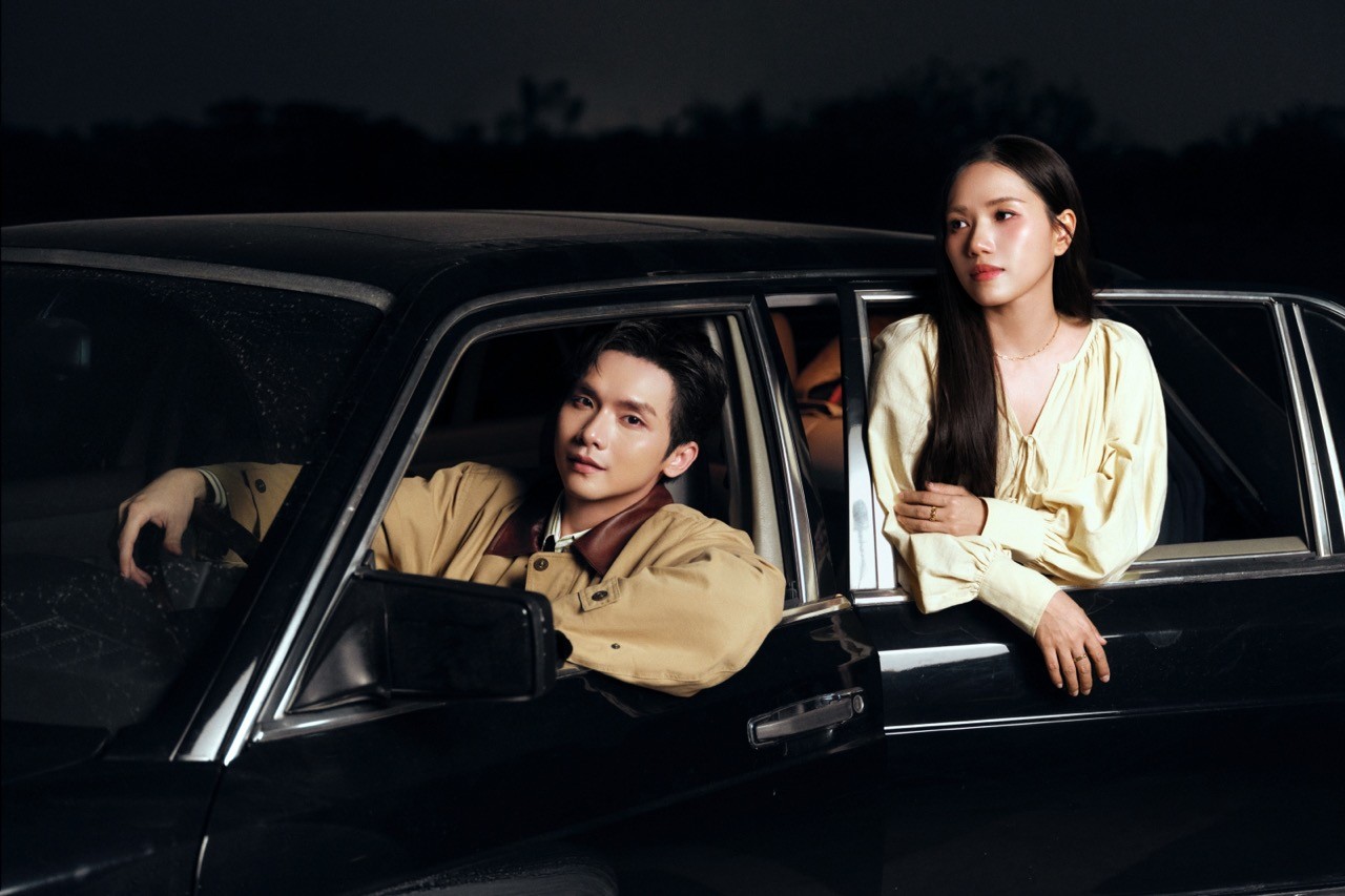 'Thanh tân' lập loạt thành tích Top 1, Vương Bình tung MV kết hợp Thùy Chi