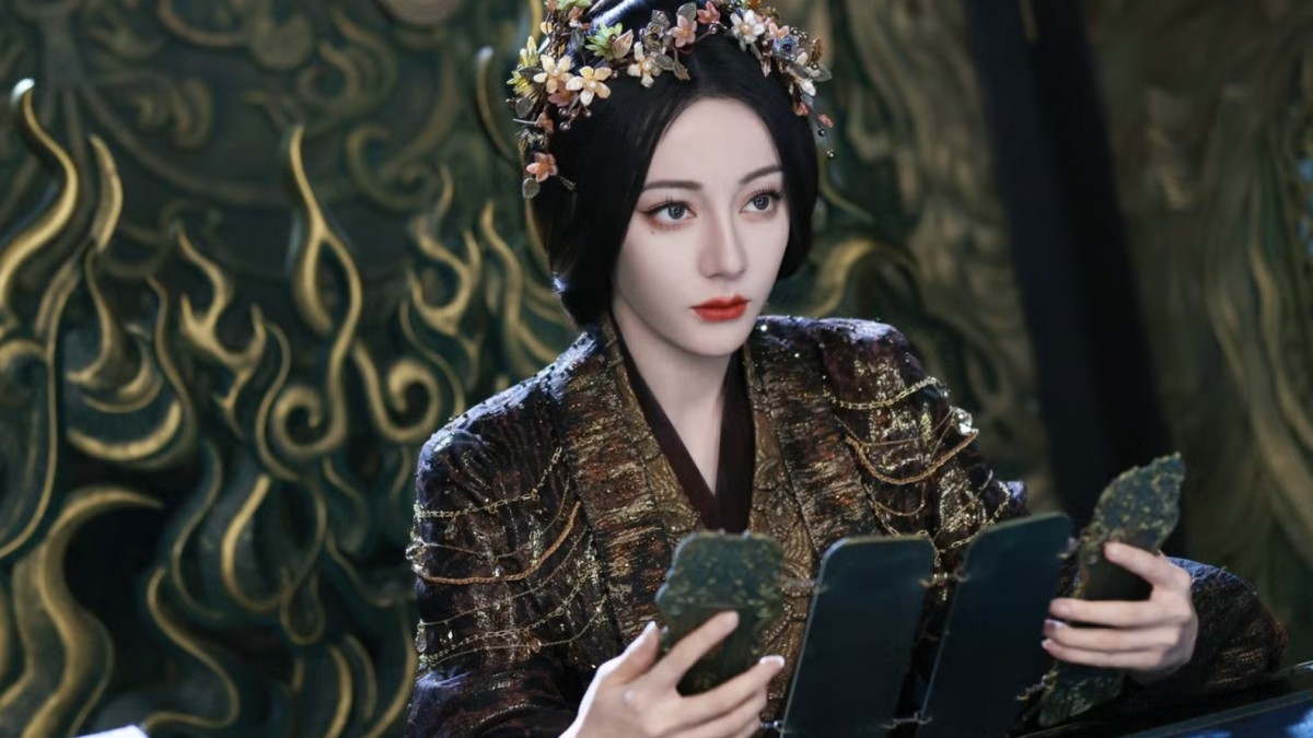 Địch Lệ Nhiệt Ba ‘lép vế’ trước Cúc Tịnh Y?