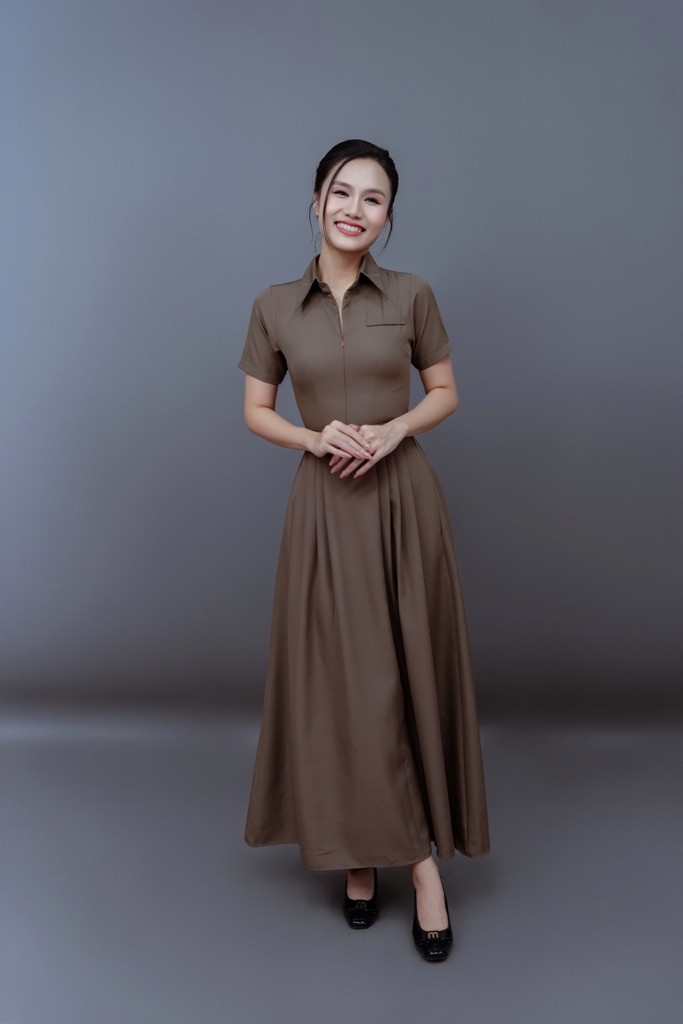 Phan Như Thùy 'lột xác' với hình tượng nữ sinh cá tính trong 'Hẻm không tình yêu'