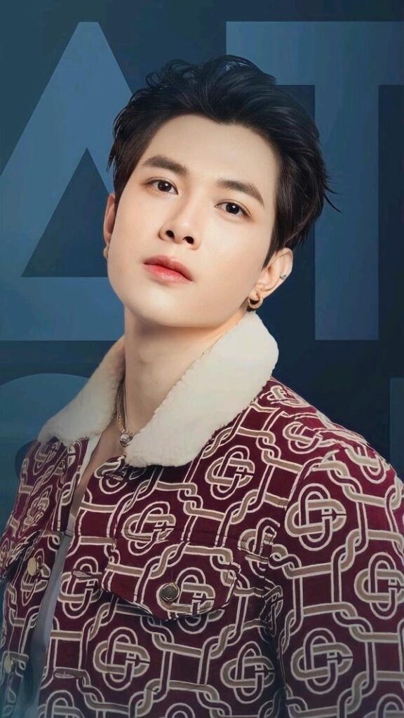 Khương Lê: Từ chối danh xưng "mỹ nam" bất ngờ công khai "si mê" visual của Anh Tú Atus