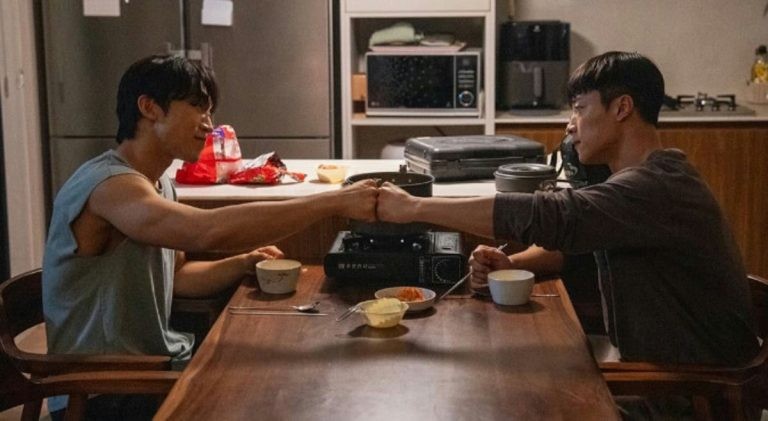 'Bloodhounds 2' đứng đầu bảng xếp hạng Netflix 7 ngày liên tiếp