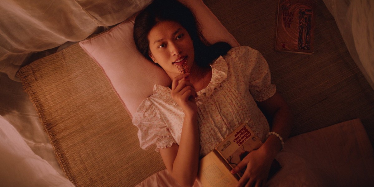 Đạo diễn ‘Hẹn em ngày nhật thực’ công bố dự án điện ảnh 'Chờ em bên thềm trăng' sau khi bộ phim cán mốc 100 tỷ đồng doanh thu