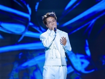 Ca sĩ Hồ Khánh Long: Từ sinh viên Tài chính ngân hàng đến đối thủ 'nặng ký' trong 'Tỏa sáng sao đôi'