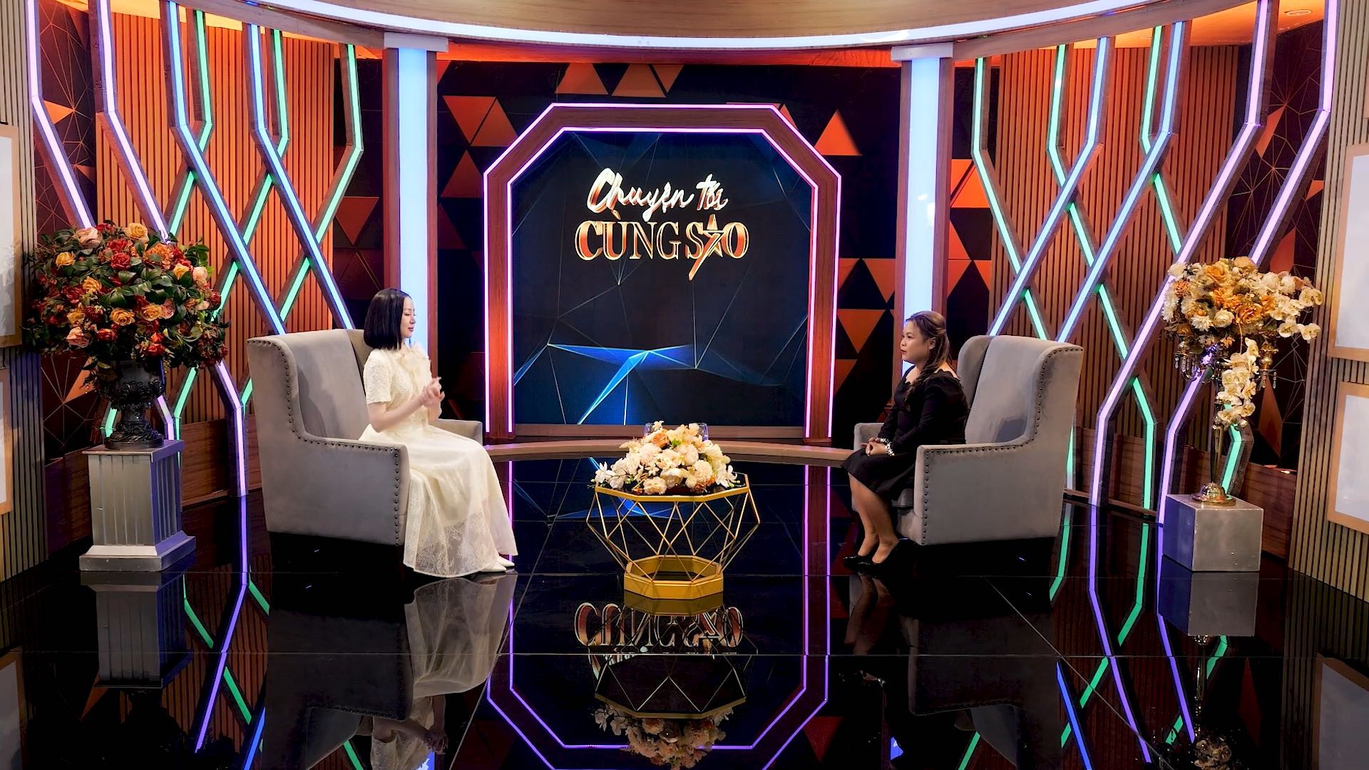 'Chuyện tối cùng sao': Ngọc Hoa chia sẻ về cú rẽ ngang từ Marketing và định mệnh với nghề diễn