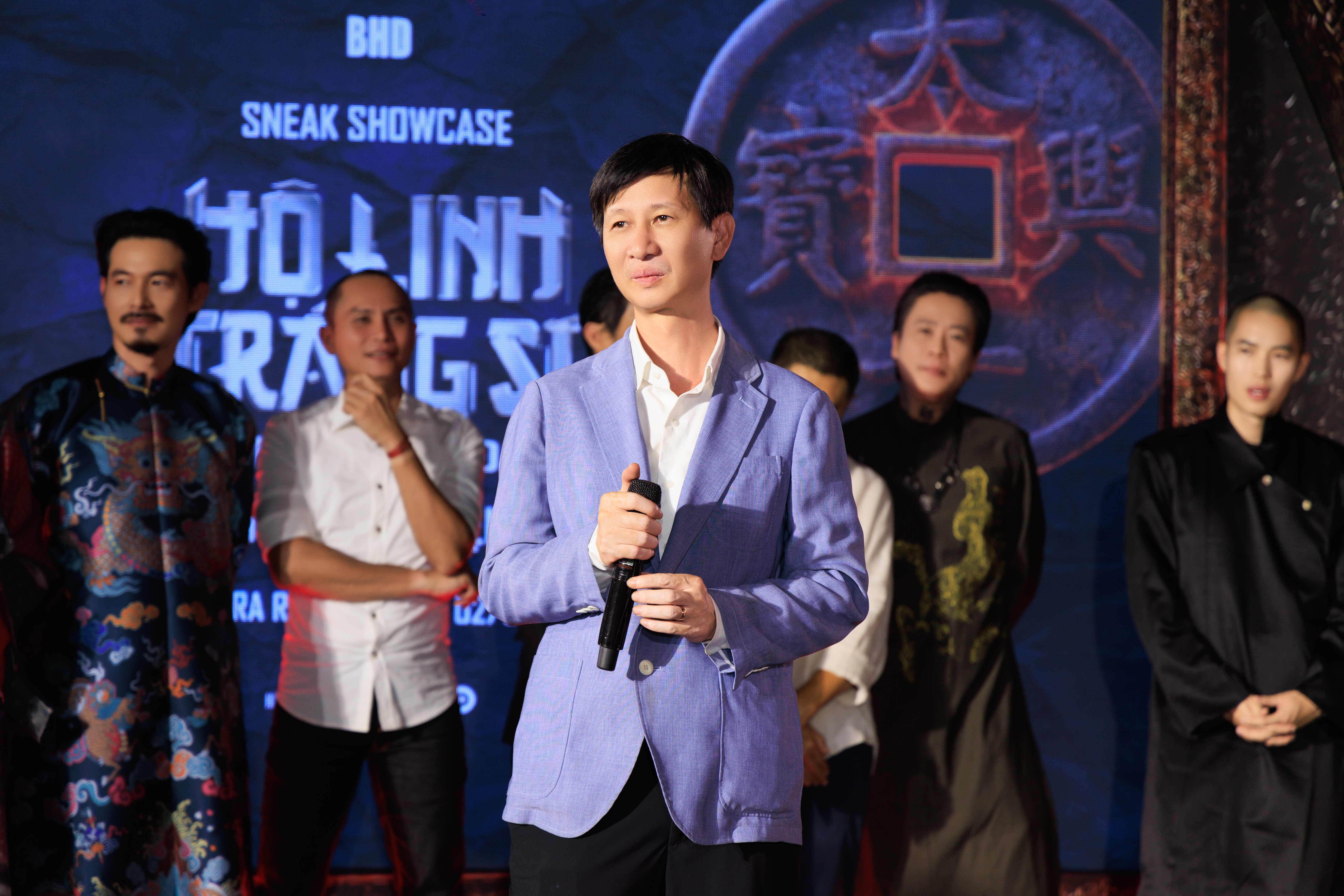 'Hộ linh tráng sĩ - Bí ẩn mộ vua Đinh': Khát vọng sống cùng lịch sử và chạm tới giấc mơ điện ảnh Việt của ê-kip đoàn phim